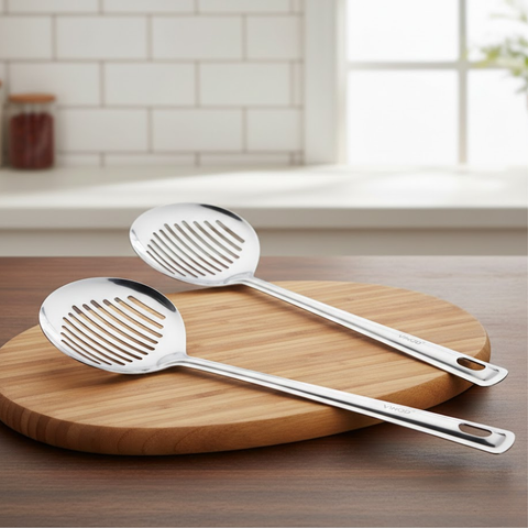 Vinod Blue Ribbon stainless steel skimmer set of 2, 33 cm, No. 1, front view