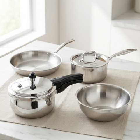 Vinod Doniv Titanium Triply stainless steel 4 piece small cookware set, full set group shot