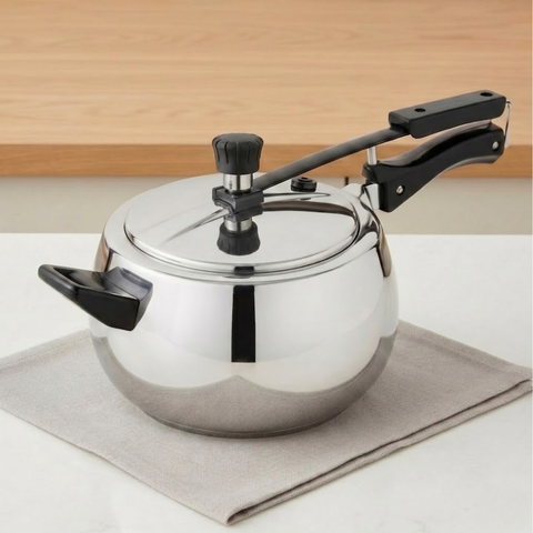 Vinod Doniv stainless steel sandwich bottom pressure cooker with inner lid 5 litre (amaze series), front view