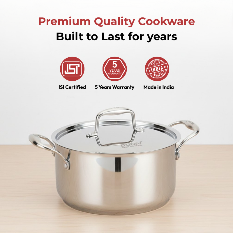 Vinod Doniv Titanium Triply Stainless Steel Sauce Pot with Cover, close-up detail