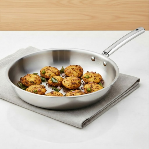 Vinod Doniv Titanium Triply stainless steel fry pan, 20 cm, induction friendly, triply bonded base detail