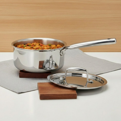 Vinod Doniv Titanium Triply Stainless Steel Sauce Pan with Cover 16 cm, 1.60 liter, front view