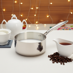 विनोद डोनिव टाइटेनियम ट्रिपली स्टेनलेस स्टील मिल्क पैन 14 सेमी, क्षमता 1.00 लीटर