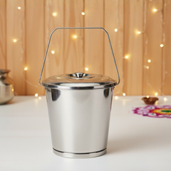 विनोद स्टेनलेस स्टील बाल्टी ढक्कन संख्या 12 के साथ - क्षमता 9.5 लीटर