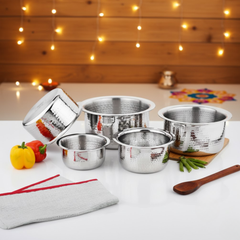 विनोद स्टेनलेस स्टील क्लारो हैमर्ड टोपे / पटिला - 5 का सेट - क्षमता 900 मिली, 1.8 लीटर, 3 लीटर, 4.6 लीटर और 6.3 लीटर