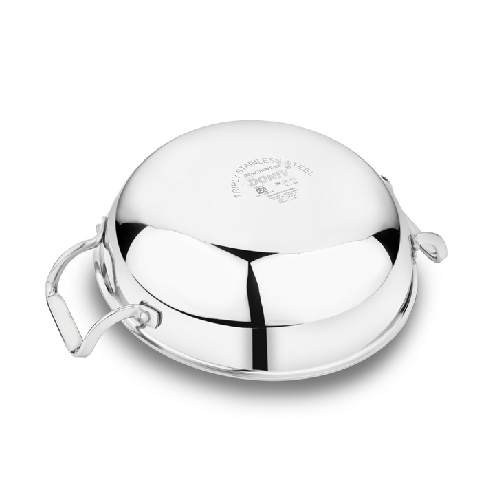 विनोद डोनिव ट्रिपली कढ़ाई ढक्कन के साथ, भारी तले वाली 4.8 लीटर गहरी कढ़ाई, साइड हैंडल के साथ, इंडक्शन और गैस स्टोव के अनुकूल, डिशवॉशर सुरक्षित